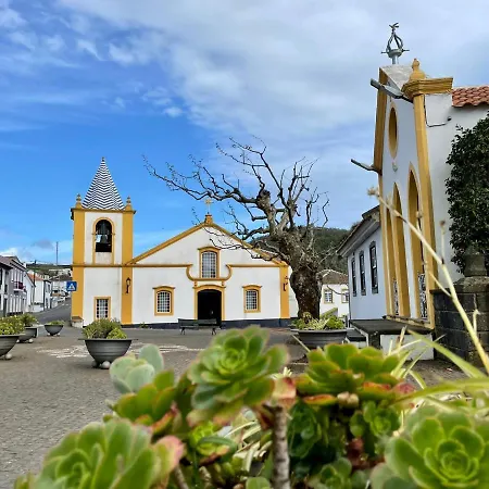 Casa às Dez Hébergement de vacances *