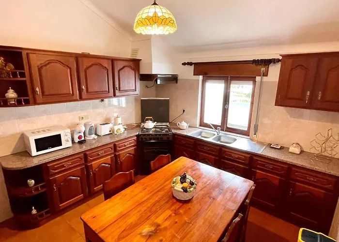 Casa às Dez Hébergement de vacances Angra do Heroísmo