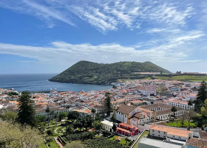 Casa às Dez Hébergement de vacances *
